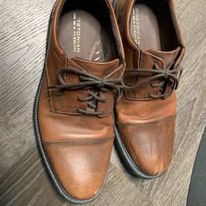 Brown dress shoes size 9